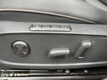 Formentor VZ 2.0 TSI 4Drive DSG *Leder*ACC*DCC*