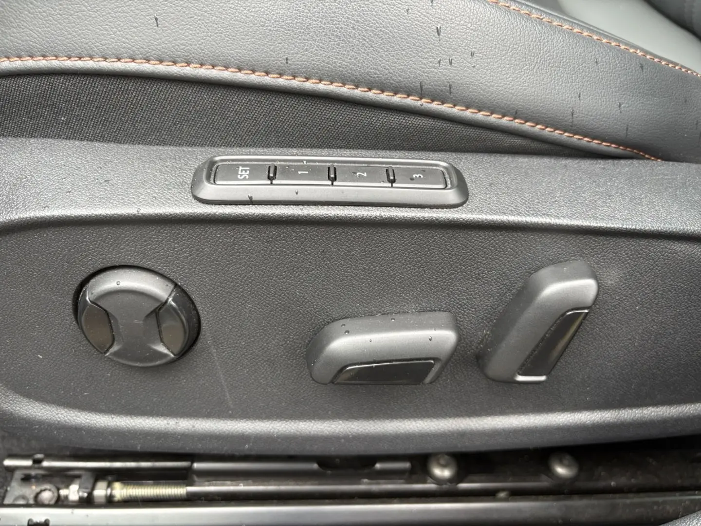 Formentor VZ 2.0 TSI 4Drive DSG *Leder*ACC*DCC*