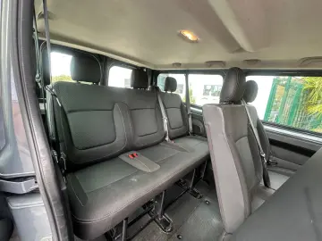 Trafic 2.0 dCi Automatik 8-Sitze L2H1 / 1. Hand