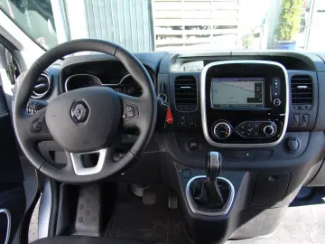 Trafic Space Class L2-Autom/8Sit/Deluxe/NAVI