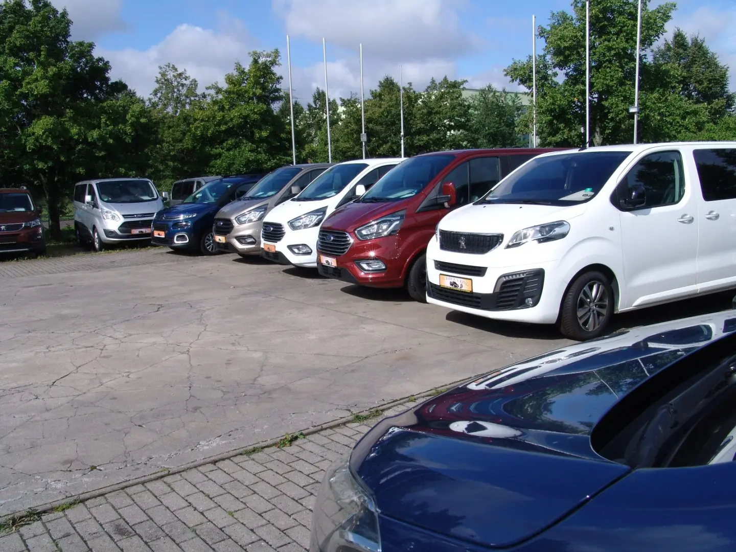 Trafic Space Class L2-Autom/8Sit/Deluxe/NAVI