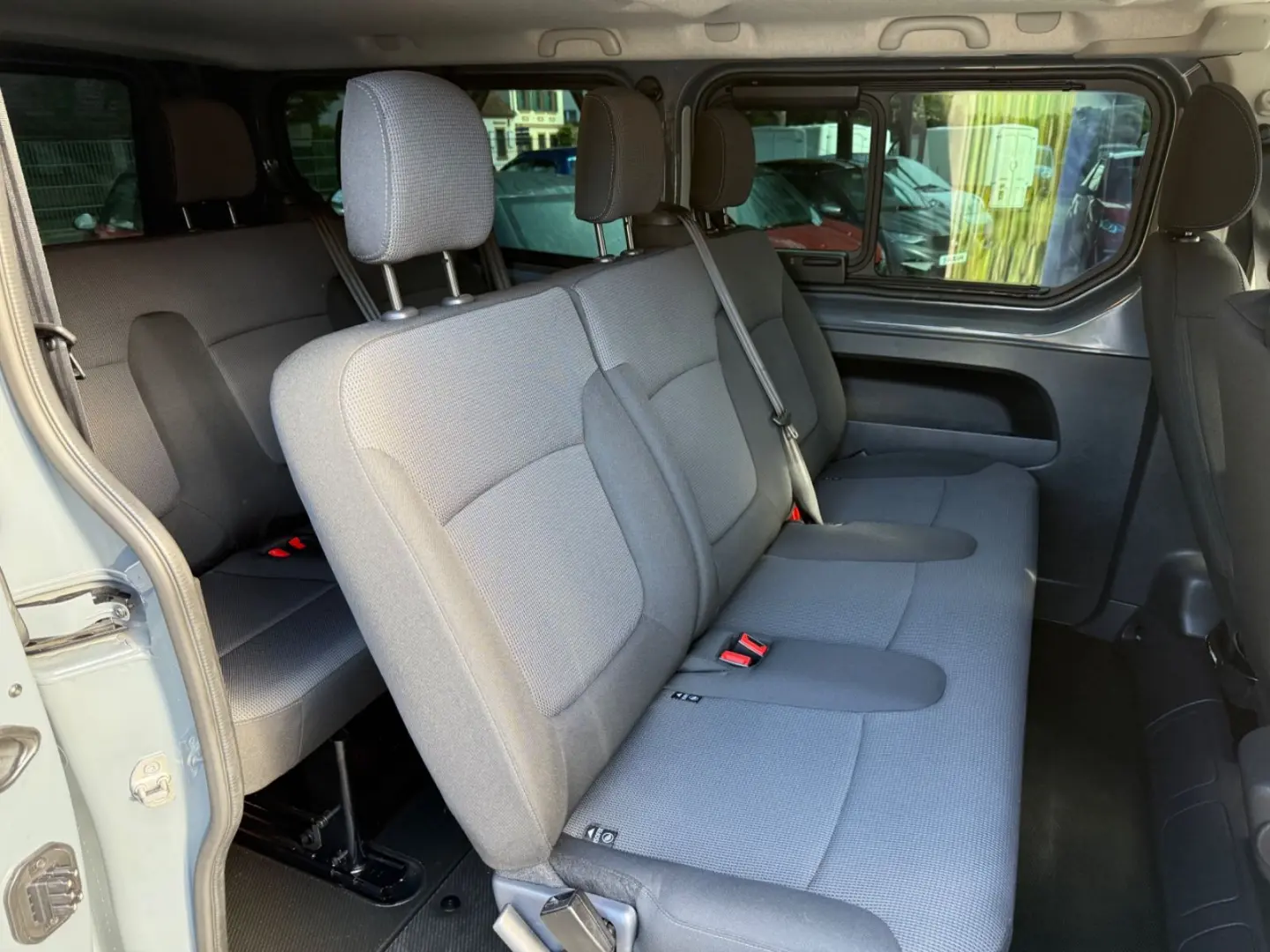 Trafic Combi L2H1 3,0t  Life EDC