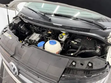 T6.1 Transporter Kombi FWD