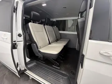 T6.1 Transporter Kombi FWD
