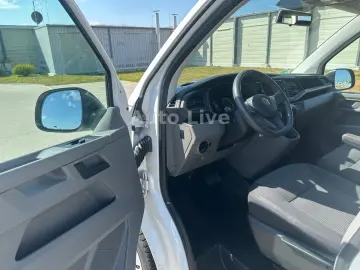 T6.1 Transporter 2,0 TDI*AUTOMATIK*9-SITZE*KLIMA