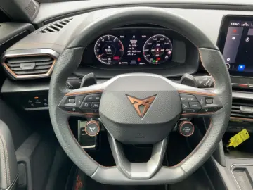 Formentor VZ 4Drive MATRIX+NAV+AHK+PANO+BEATS+19