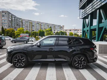 BMW XM