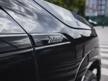 BMW XM