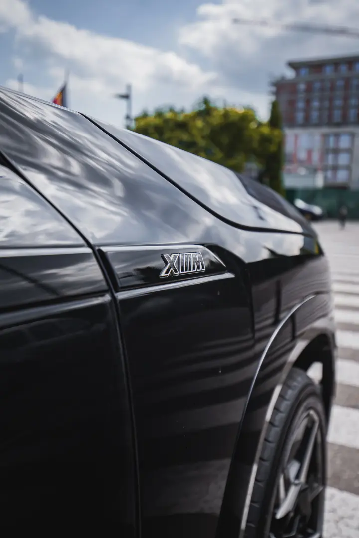 BMW XM