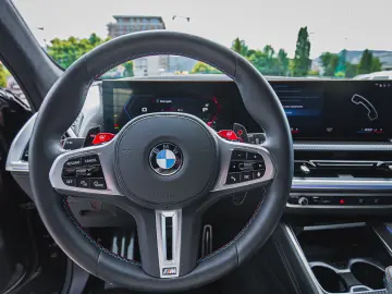 BMW XM