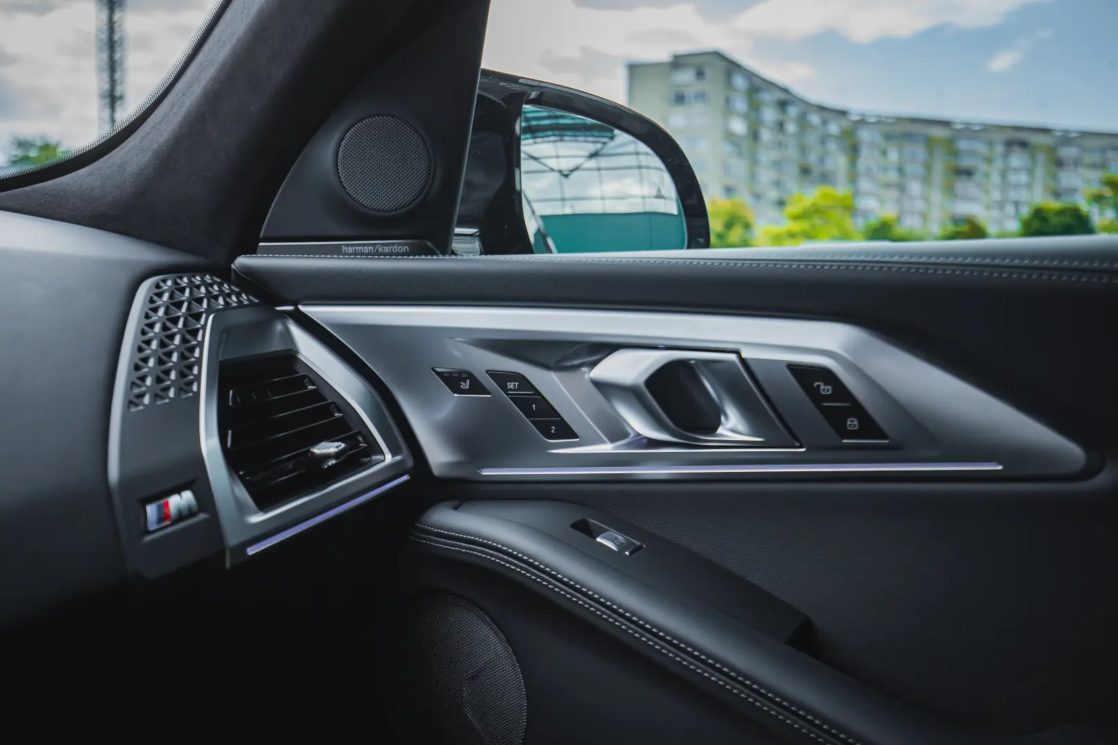 BMW XM