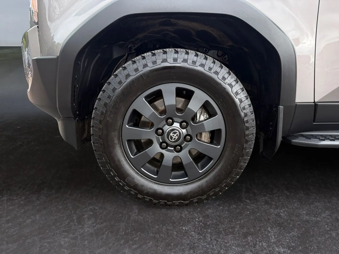 Land Cruiser 2.8 D-4D Executive *360*Navi*LED*