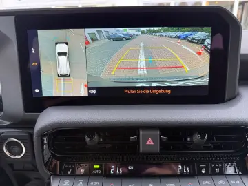 Land Cruiser 2.8 D-4D Executive *360*Navi*LED*
