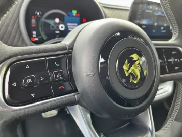 500 e Cabrio Navi PDC Sitzhzg Klimaautom.