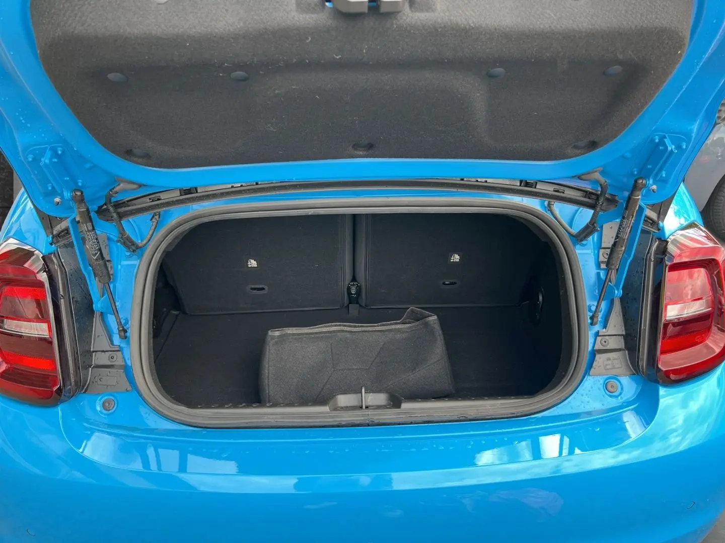 500C e Scorpionissima Design Sound Tech-Paket El