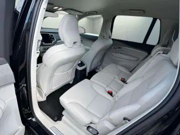 XC90 T8 AWD Recharge Plus Bright Auto 7-Sitzer