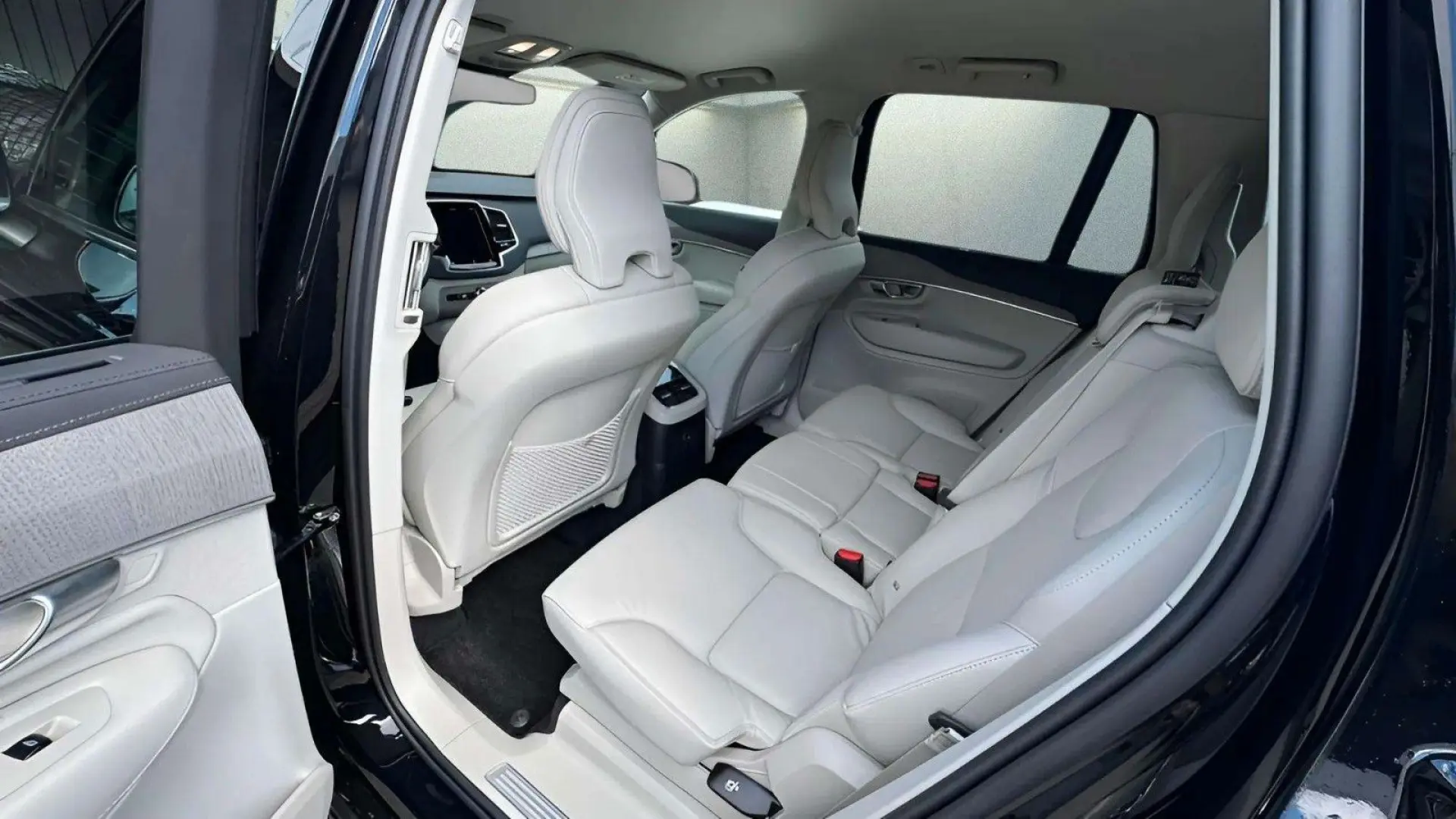 XC90 T8 AWD Recharge Plus Bright Auto 7-Sitzer