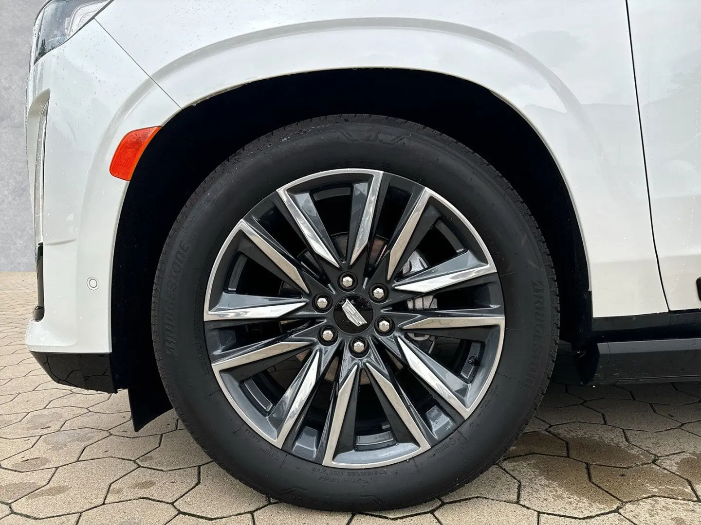 Escalade Sport Platinum AEC Hdl 3 Jahre Garantie