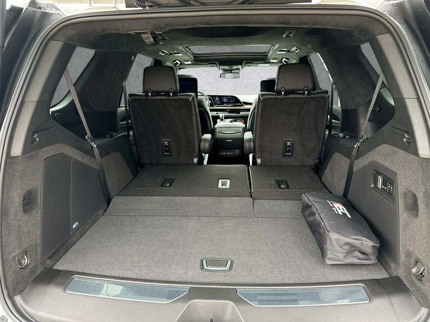Escalade Sport Platinum AEC Hdl 3 Jahre Garantie