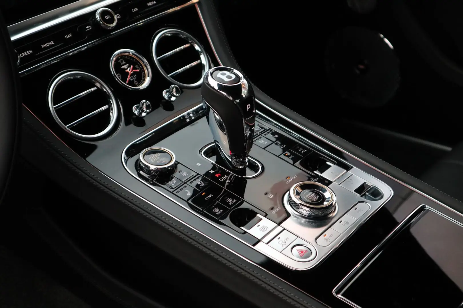 Continental GT V8 S *NAIM*MY 24*