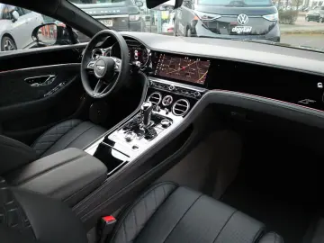 Continental GT V8 S *NAIM*MY 24*