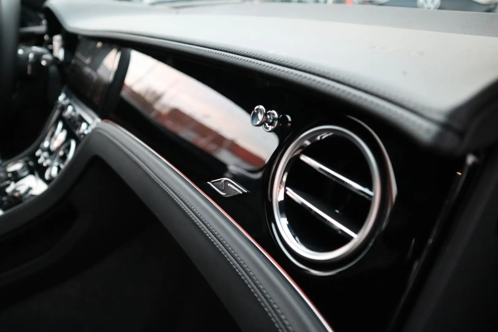 Continental GT V8 S *NAIM*MY 24*