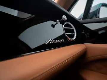 Bentayga Azure V8