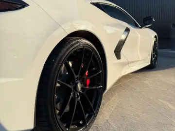 C8 3LT Stingray Targa Grail OZ Garantie Mwst