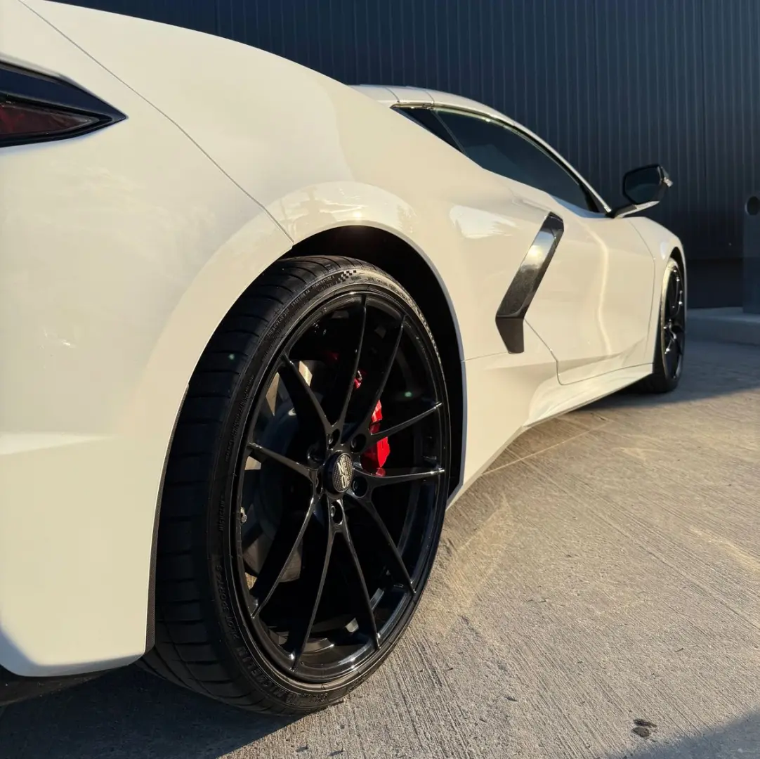 C8 3LT Stingray Targa Grail OZ Garantie Mwst