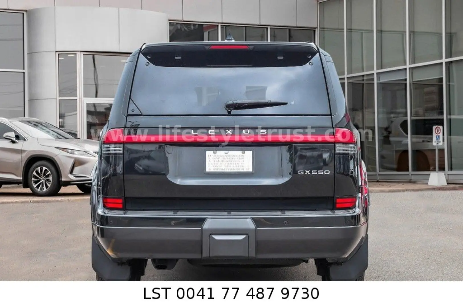 GX 550 Premium 3.4V6  Automatik AWD- T1 € 72.900