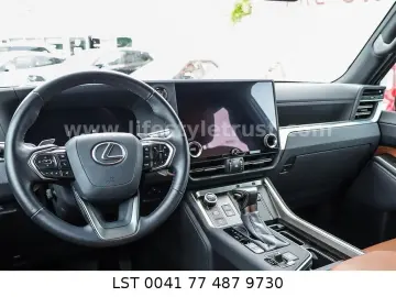 GX 550 Premium 3.4V6  Automatik AWD- T1 € 72.900