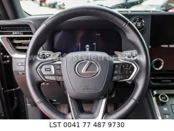 GX 550 Premium 3.4V6  Automatik AWD- T1 € 72.900