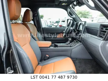 GX 550 Premium 3.4V6  Automatik AWD- T1 € 72.900