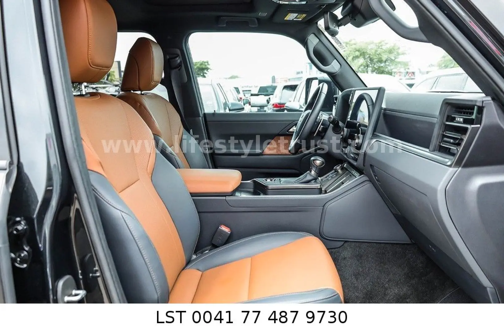 GX 550 Premium 3.4V6  Automatik AWD- T1 € 72.900