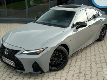 IS 500 F Sport Performance
