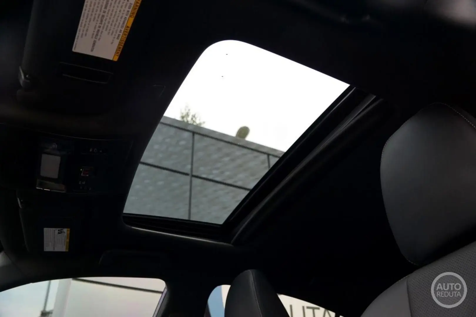 IS 500 F Sport Performance