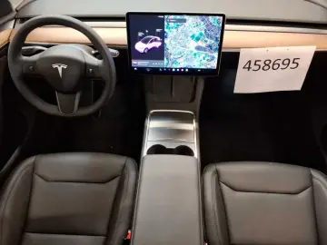 Model Y Long Range Dual Motor AWD