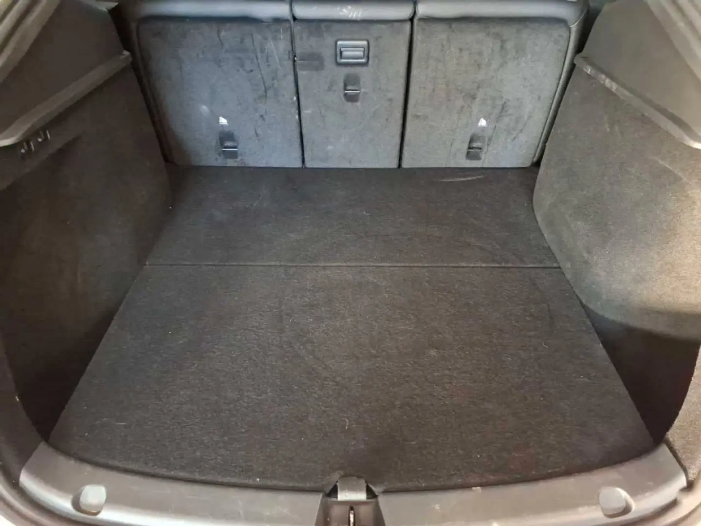 Model Y Long Range Dual Motor AWD