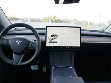 Model Y Performance* Matrix-LED* Mwst ausweisbar