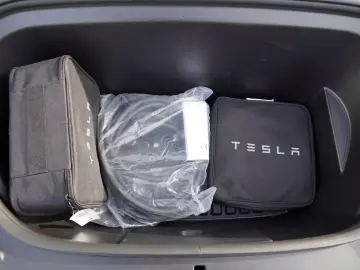 Model Y Performance* Matrix-LED* Mwst ausweisbar