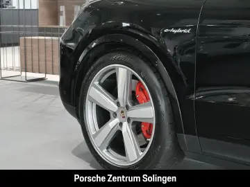 Cayenne S E-Hybrid Panoramadach Beifahrer Bose H