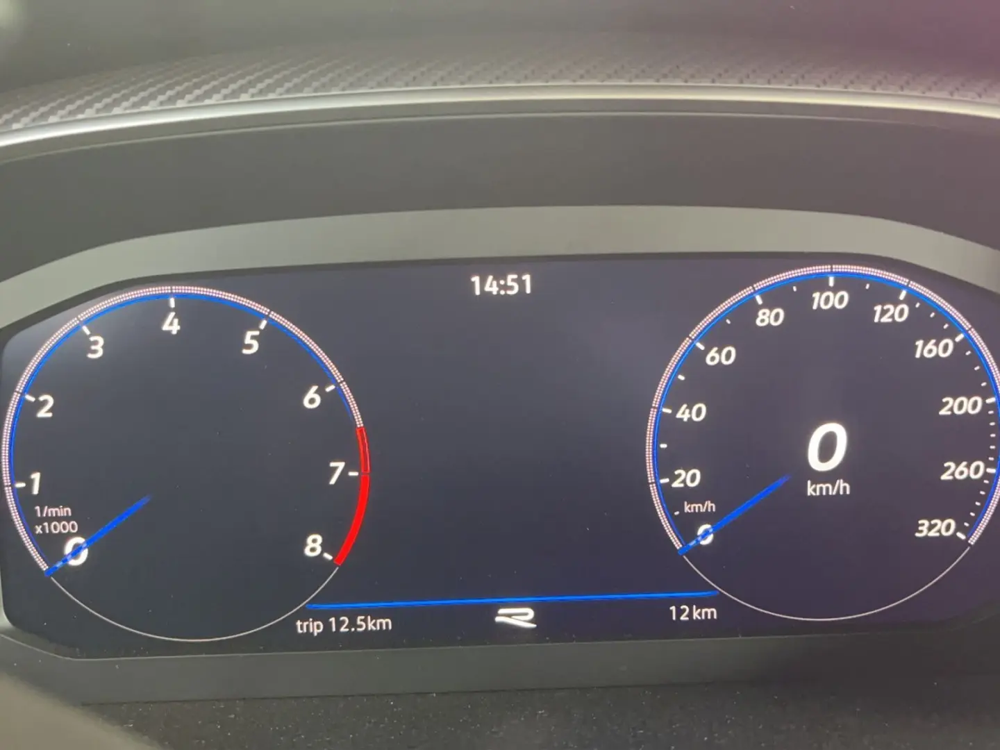 Arteon R Shooting Brake  4MOTION/7-Gang-DSG/AHK/
