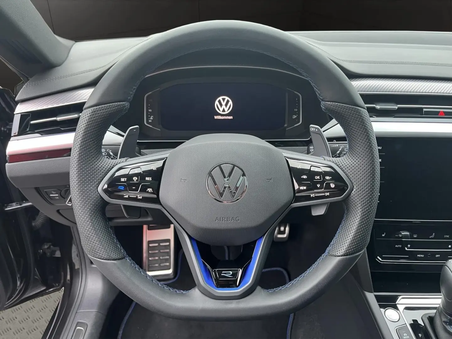 Arteon R SB 4M 2.0 TSI*DSG*MATRIX*IQ.D*360°*ACC