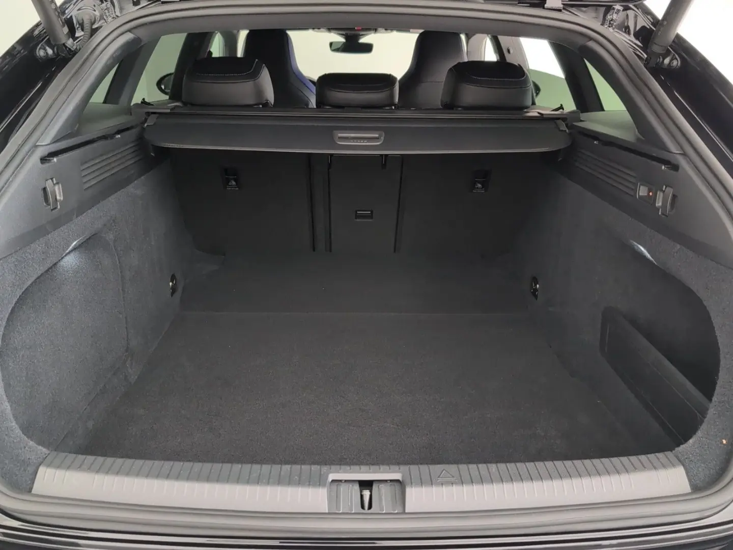 Arteon 2.0 TSI 4M R Shooting 20