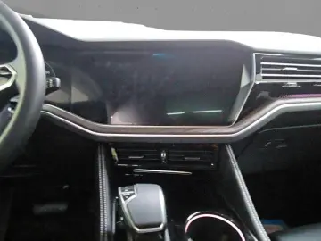 Touareg Elegance 3.0 eHybrid IQ LUFT PANO 360°