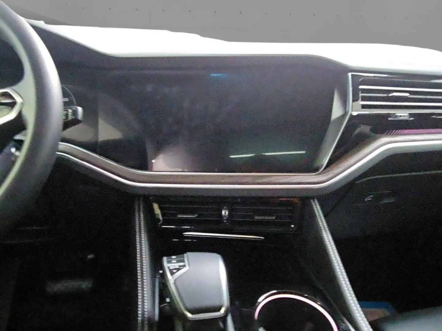 Touareg Elegance 3.0 eHybrid IQ LUFT PANO 360°