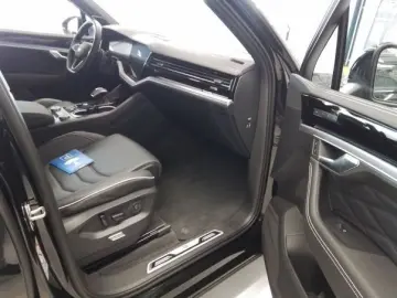Touareg R-LINE BLACK STYLE 3.0TSI 340PS NP.119T