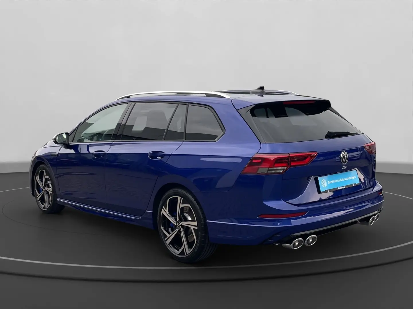 Golf VIII Variant R 2.0 TSI OPF 4Motion +DSG+LED