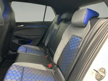 Golf R 2.0 TSI DSG*Matrix*Navi*KAM*ACC*Memory*