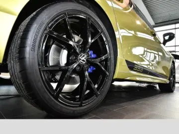 Golf R 333 2.0 TSI SG 4Motion R Perfo App-Con